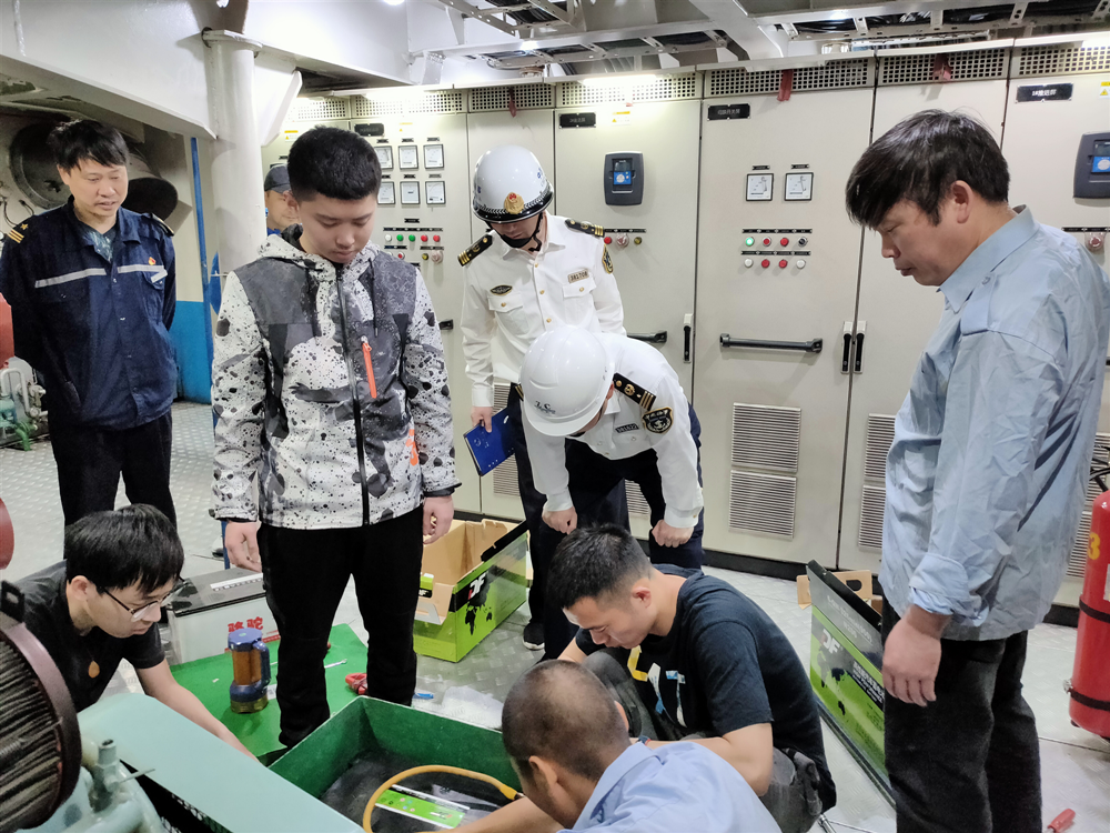 多措并举保畅通 畅洁绿美迎双节(图2)